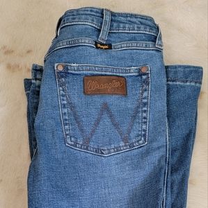 Wrangler Womens Retro High Rise Trumpet Flare Jeans 30x34